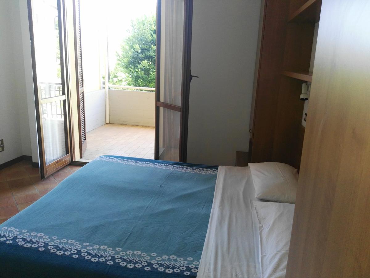 Hotel La Romantica 마네르바 델 가르다 외부 사진